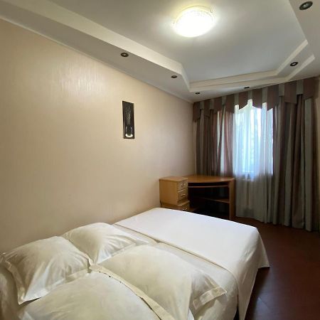 Comfy Apartment Most City Area Dnipro Ngoại thất bức ảnh