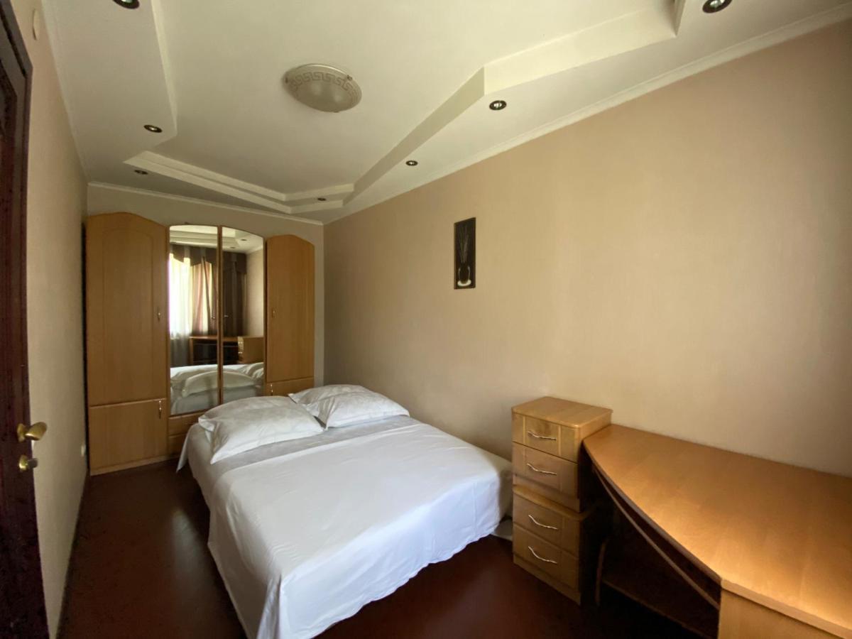 Comfy Apartment Most City Area Dnipro Ngoại thất bức ảnh